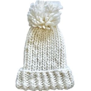 CAROLINE KAUFMAN WOOL BLEND KNITTED BEANIE WITH POM SNOW BUNNY SKI WINTER